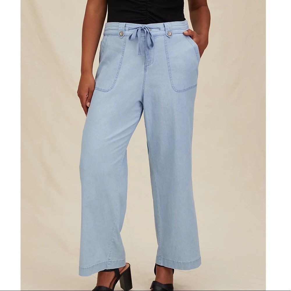 Torrid chambray light wash pants
